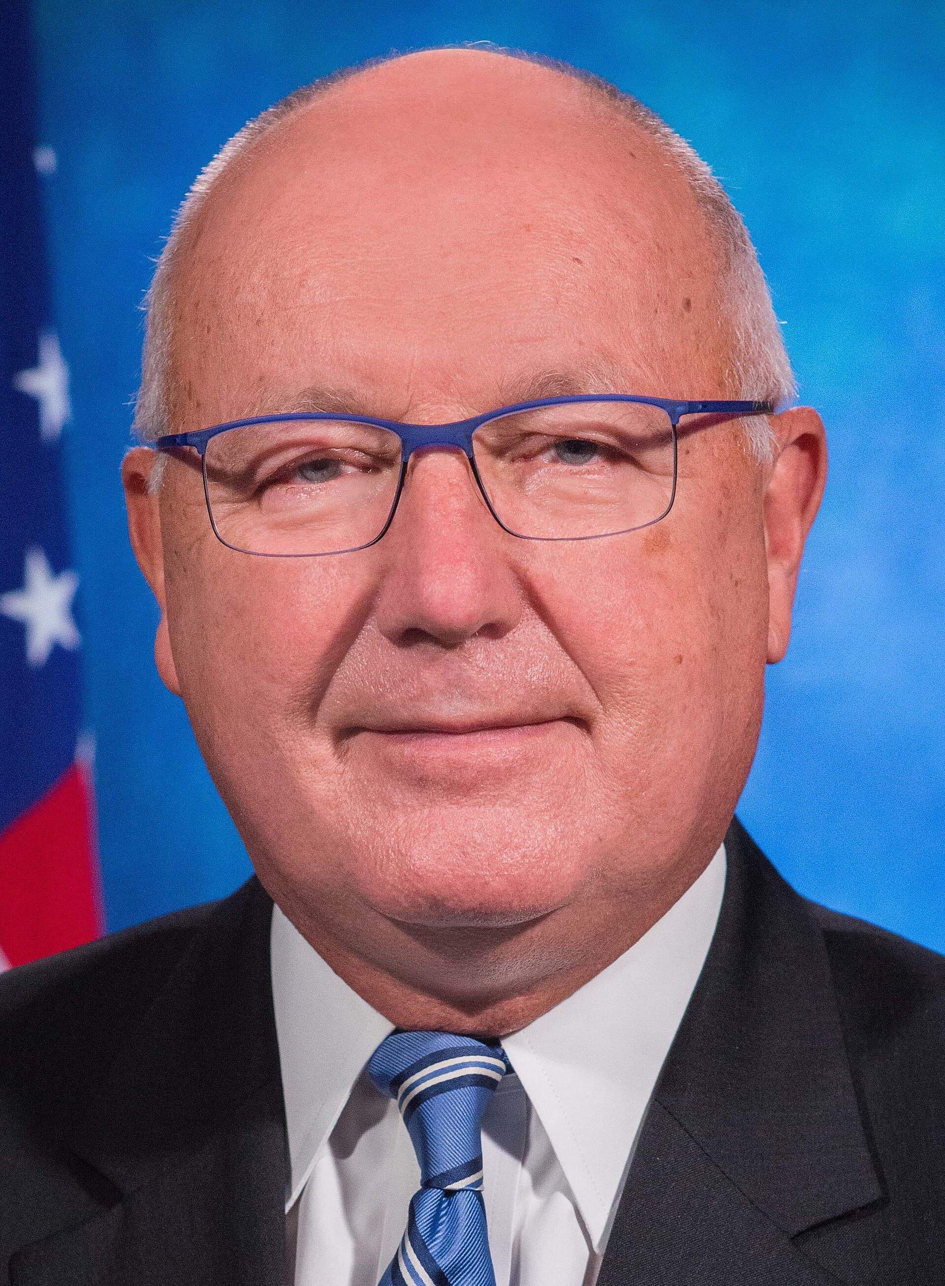 Official portrait of U.S. diplomat Pete Hoekstra