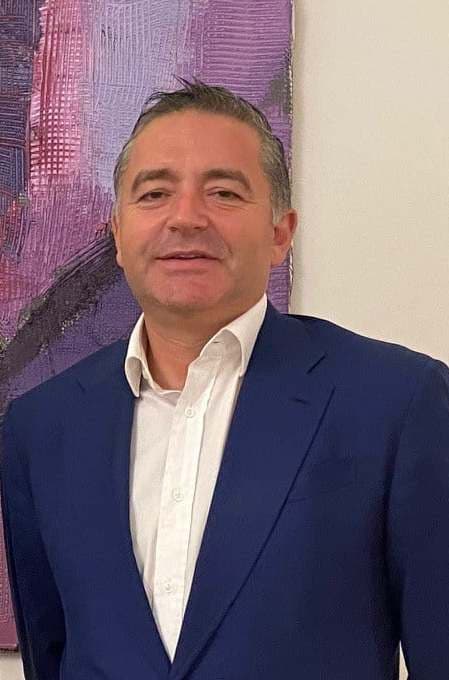Blendi Klosi during an official meeting